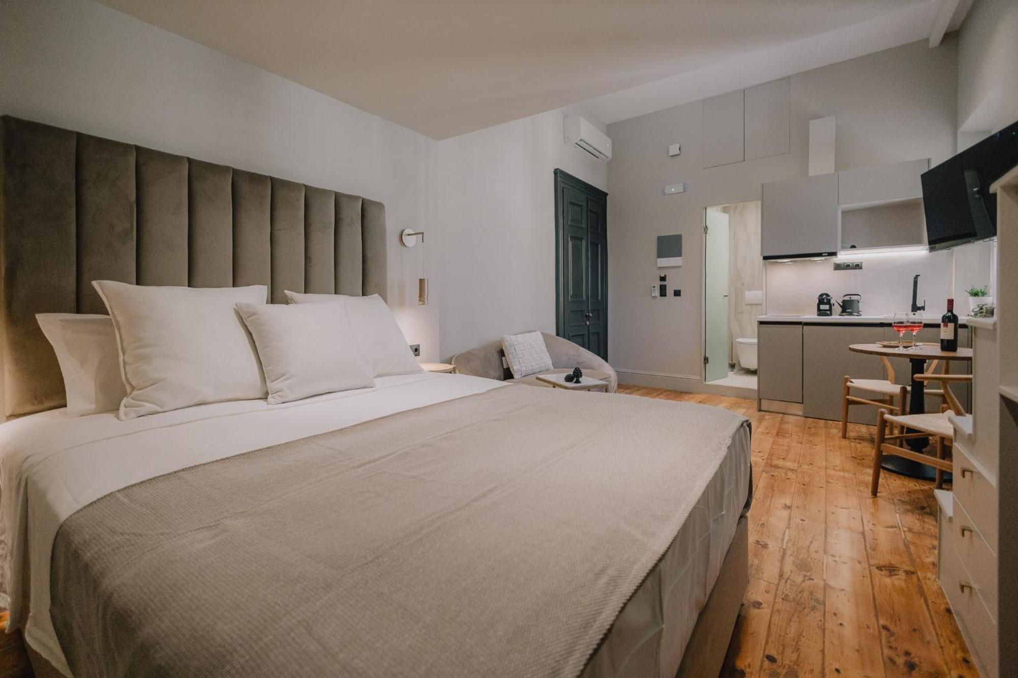 Sanrocco Suites -Corfu Town Luxury Apartments Εξωτερικό φωτογραφία